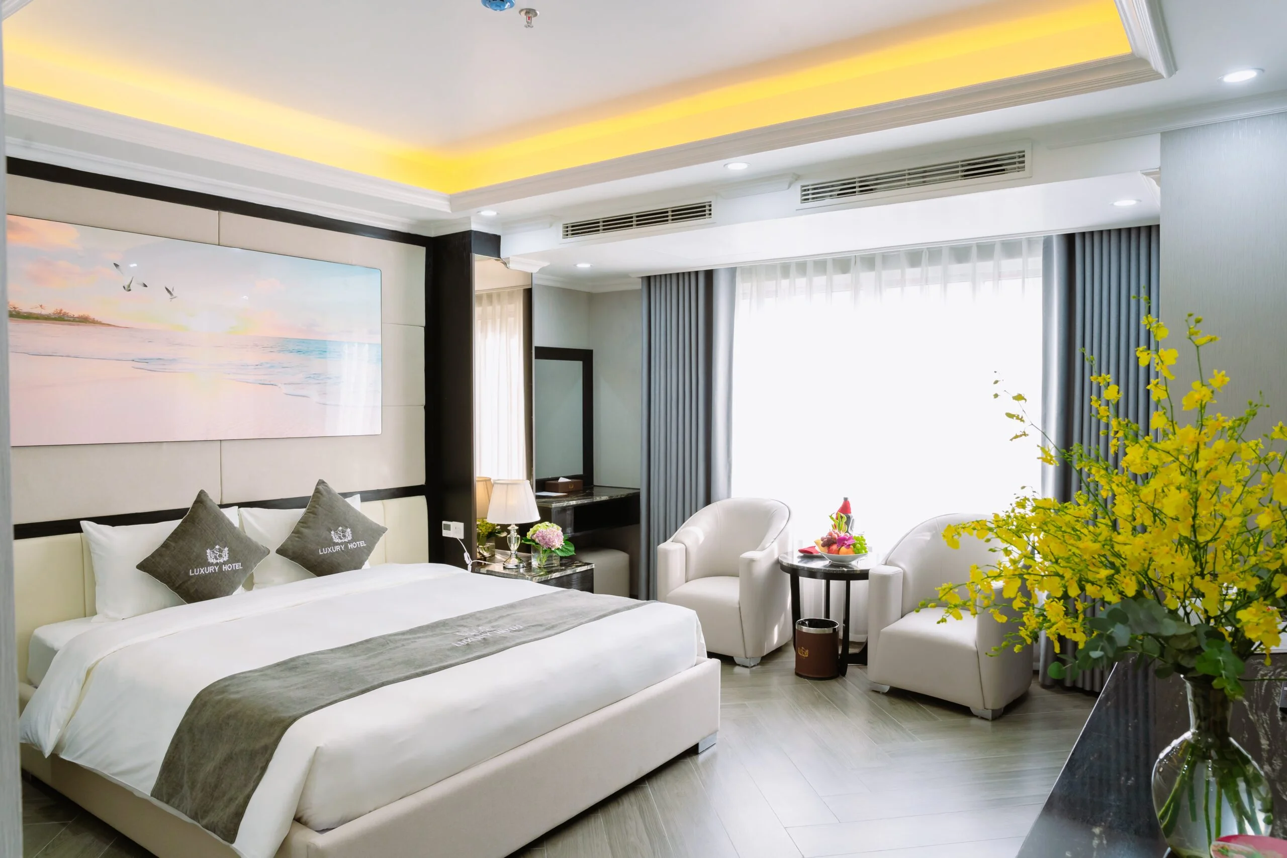 SQ1 min scaled 1 SC Luxury Hotel